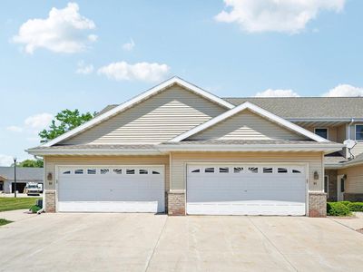 Property at 865 Prairie Gdns #91, Kewaskum, WI