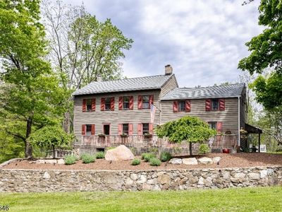 490 Mine Rd