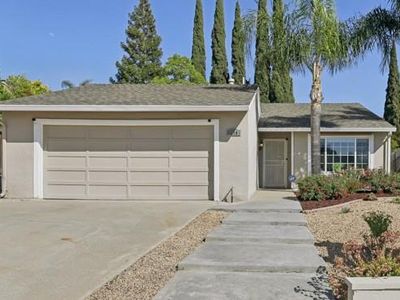 2110 Toryglen Way