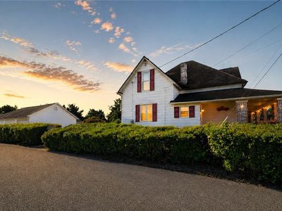 301 Pleasantview Ave