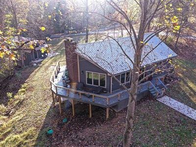 12 Beech Point Dr