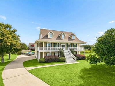 112 Moray Dr