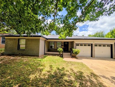 1706 Henderson Ct