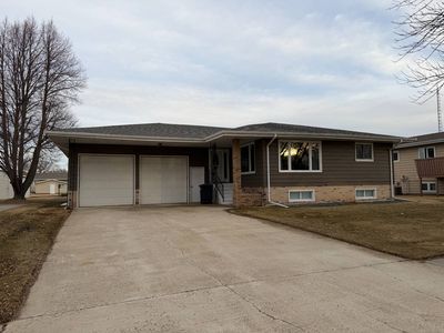 Property at 313 Clark Ave, Harvey, ND