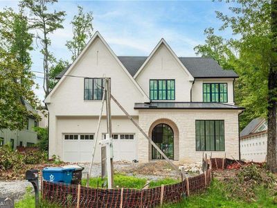 305 Hook Rd