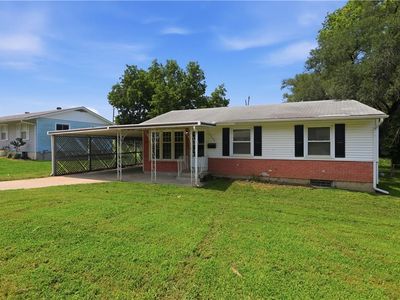 5206 Palmer Dr