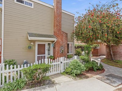 2483 Country Ln