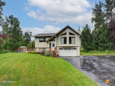 2200 N Claridge Ct