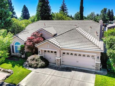 1858 Chloe Ct