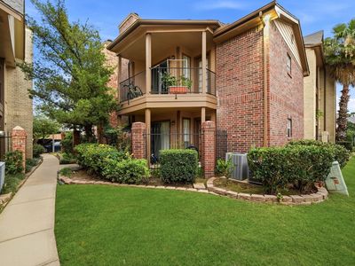 2121 Hepburn St APT 820
