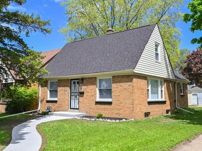 5002 North 24th PLACE