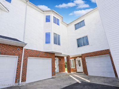 46 Bianca Ct