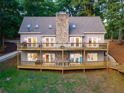 170 Lake Forest Rd