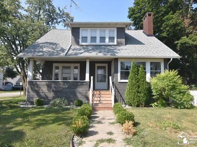 174 College Ave