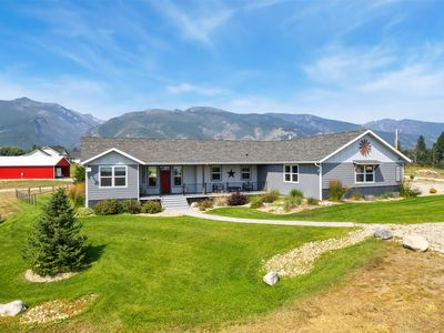 431 Cherry Branch Ln