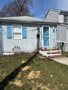 263 Linden Ave