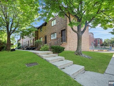 66 Grant Ave #C