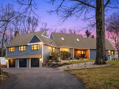 99 Longview St