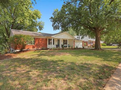 215 Ranchmoor Trl