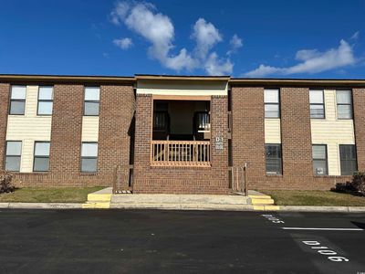 2005 Greens Blvd. #D108