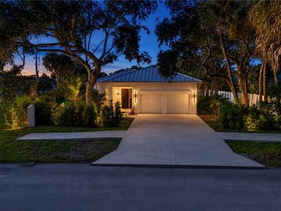 901 Jasmine Ln