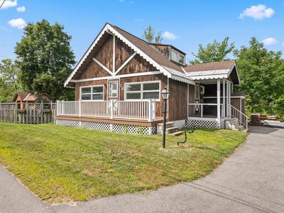 18 Corbin Avenue