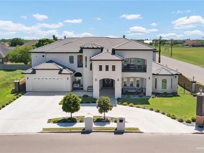 1600 Stonegate Dr