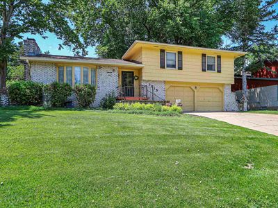 1815 Denholm Dr