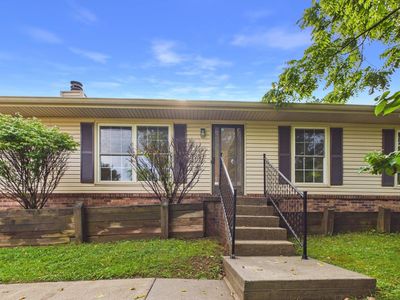 402 Bow Hunter Rd