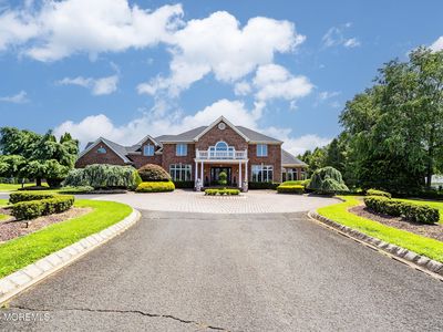 25 Country Club Lane