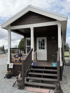 21 Explorer Ln