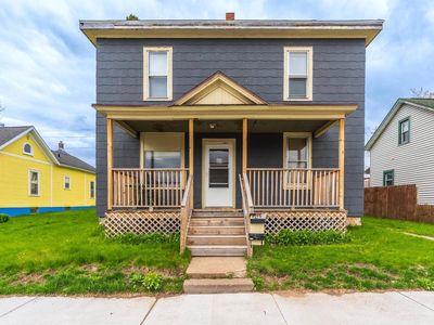 1332 N 2ND STREET