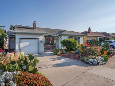 1609 Escalona Dr