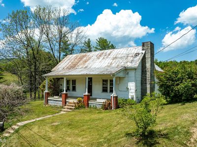 856 Shingletown Rd #1