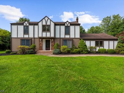 7 Devore Rd