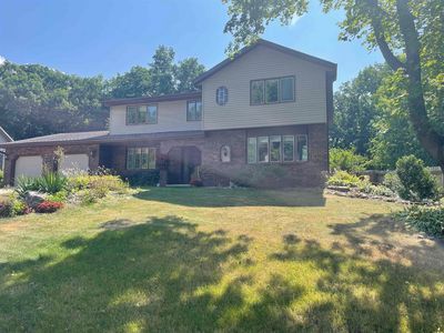 6211 Indian Mound Dr