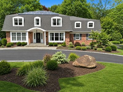 20 Longacre Drive