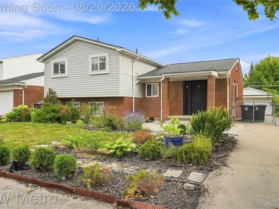 Property at 32438 Washington St, Livonia, MI