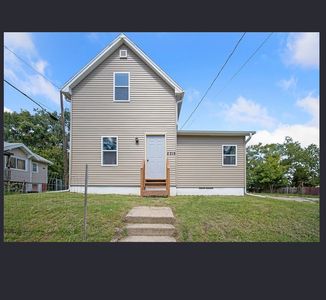 2215 Lincoln Ave