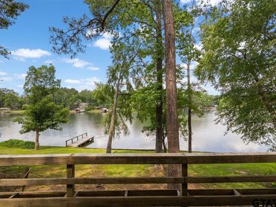 546 Hideaway Ln E