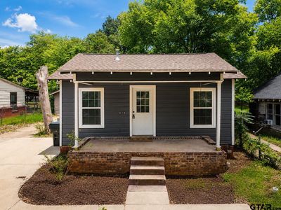 Property at 618 N Moore Ave, Tyler, TX