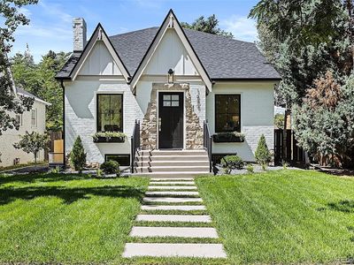 1655 S Marion
