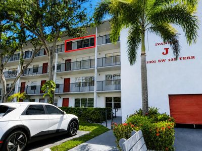 1301 SW 135th Ter APT 406J