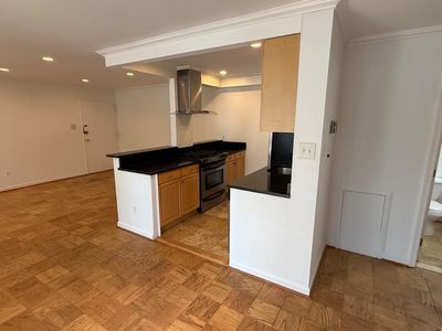 2911 Charing Cross Rd APT 6