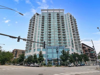 1600 S Indiana Ave Unit 605