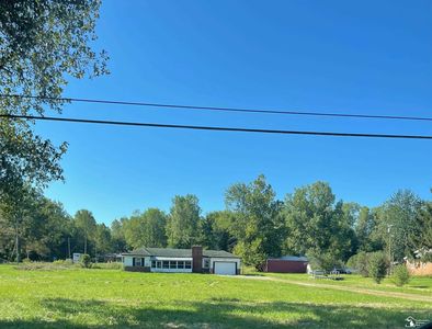 6305 Oakville Waltz Rd