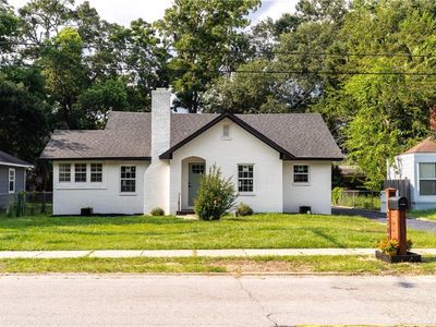 2708 Emogene St