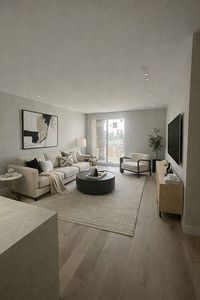 40 Oceana Dr APT 9B