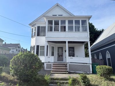 238 Moore St