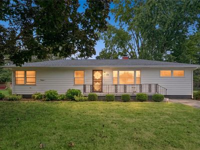 108 W Fleming St